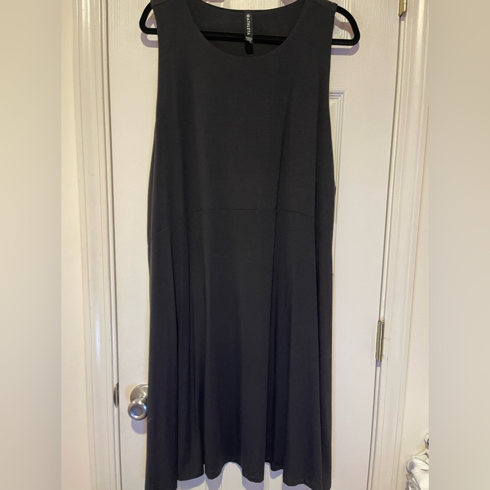 Athleta Sleeveless Black Dress